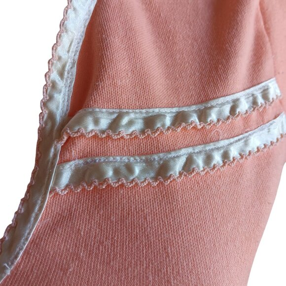 Vintage T-shirt Small 1980's Peach Blouse Disco Women's Satin Trimmed V-Neck - Picture 7 of 8